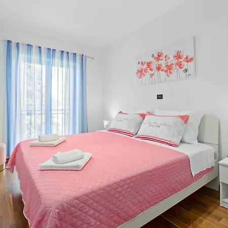 Appartamento Feniks *